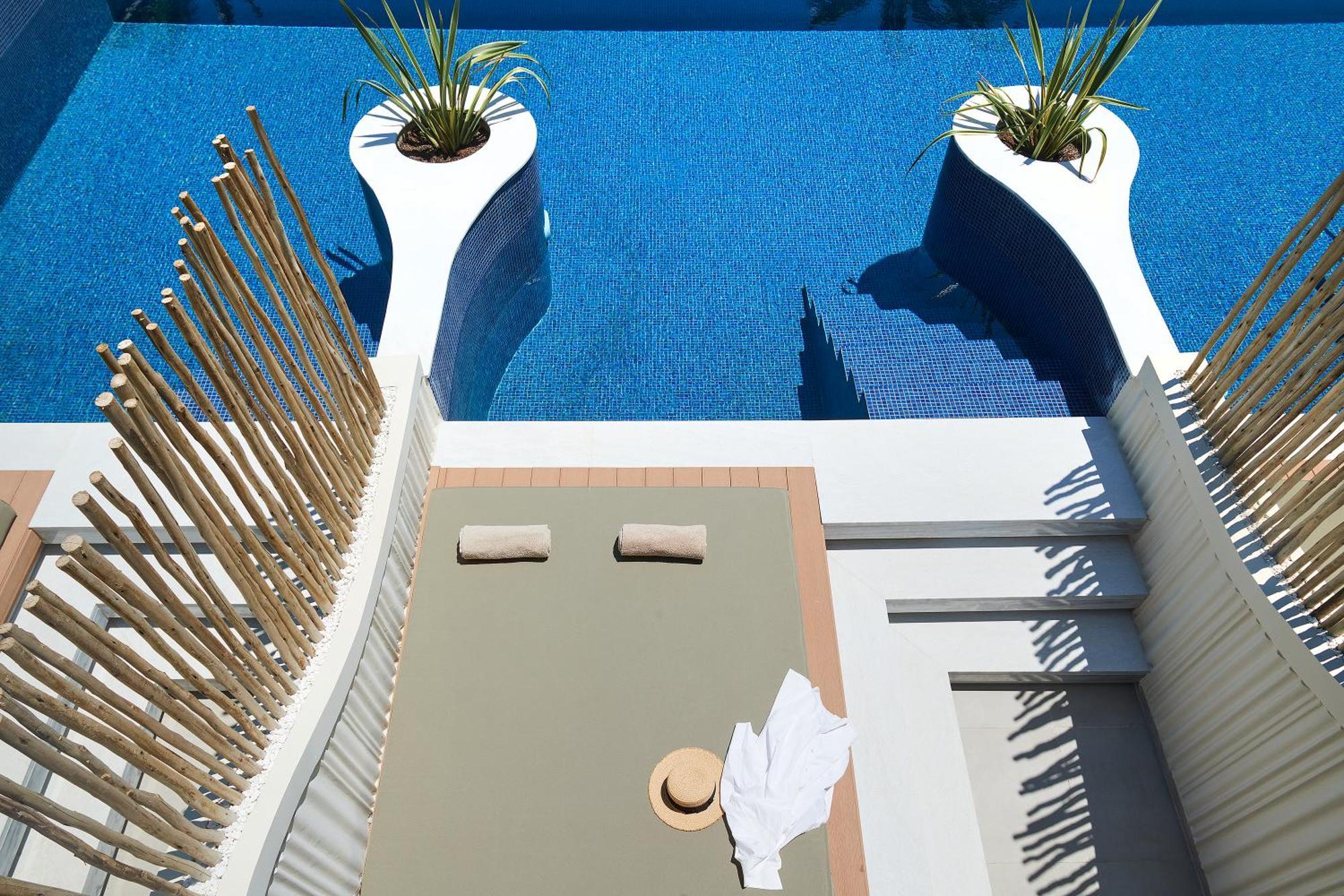 Alexandra Golden Boutique Hotel-Adults Only クリッシ・アモウディア エクステリア 写真