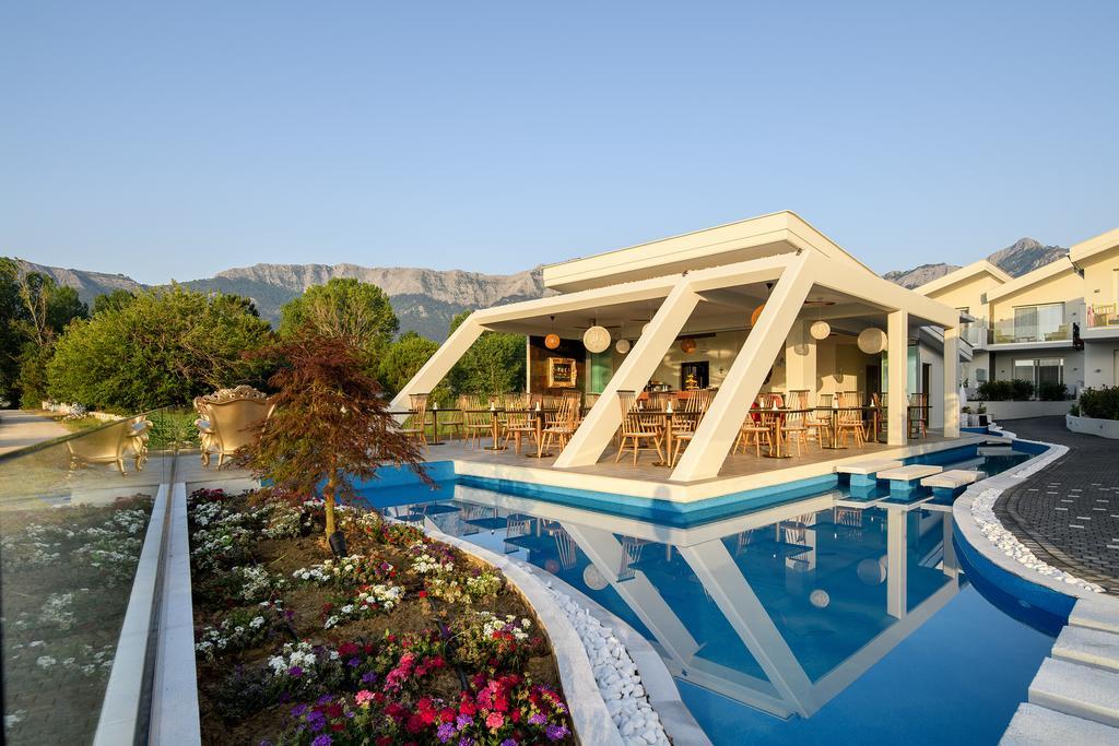Alexandra Golden Boutique Hotel-Adults Only クリッシ・アモウディア エクステリア 写真